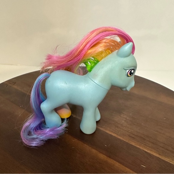 Vintage My Little Pony G3 MLP Rainbow Dash Ombre Leg 2006 Hasbro Toy - Picture 4 of 6